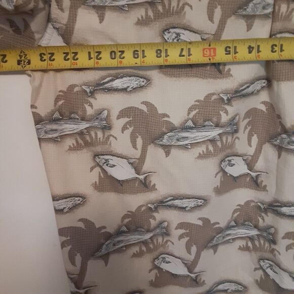 Columbia Sportswear Shirt Mens Large Beige Fish Print Short Sleeve Button Hiking - Picture 7 of 8